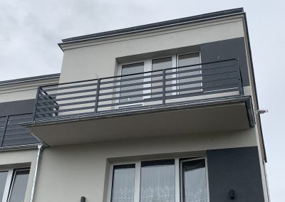 Stalowe balustrady balkonowe wykonane przez Staketmet